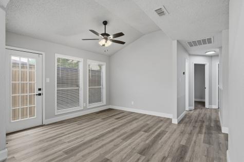 8105 Spruce Valley Drive Fort Worth TX 76137