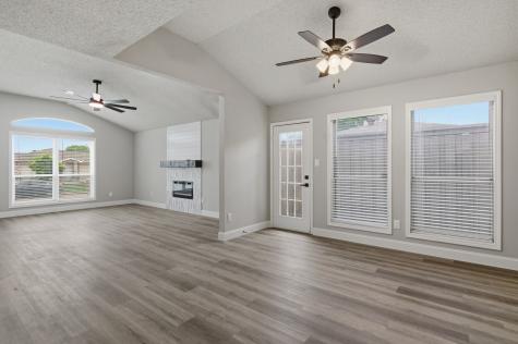 8105 Spruce Valley Drive Fort Worth TX 76137