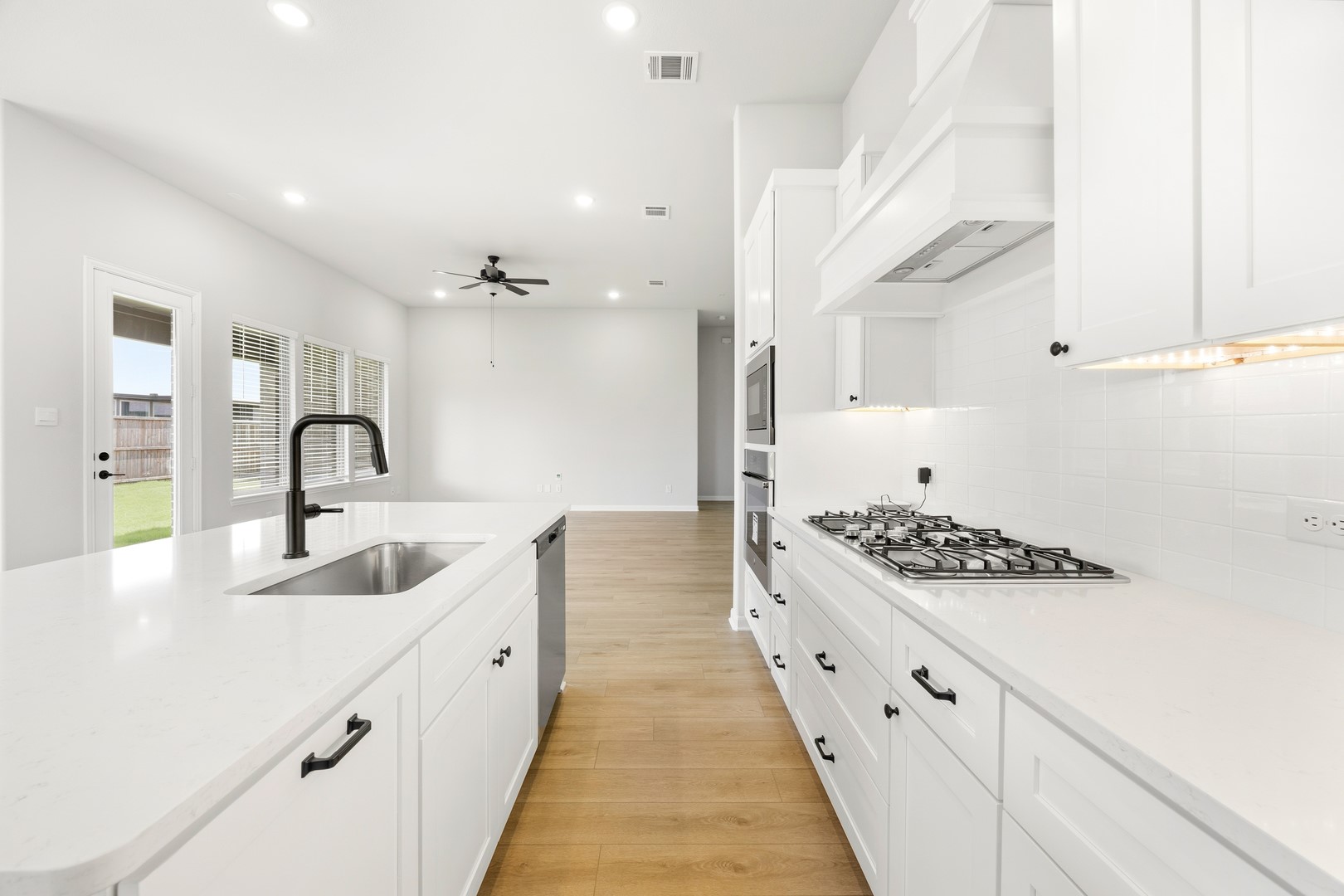718 Tinsley Meadows Drive Van Alstyne TX 75495