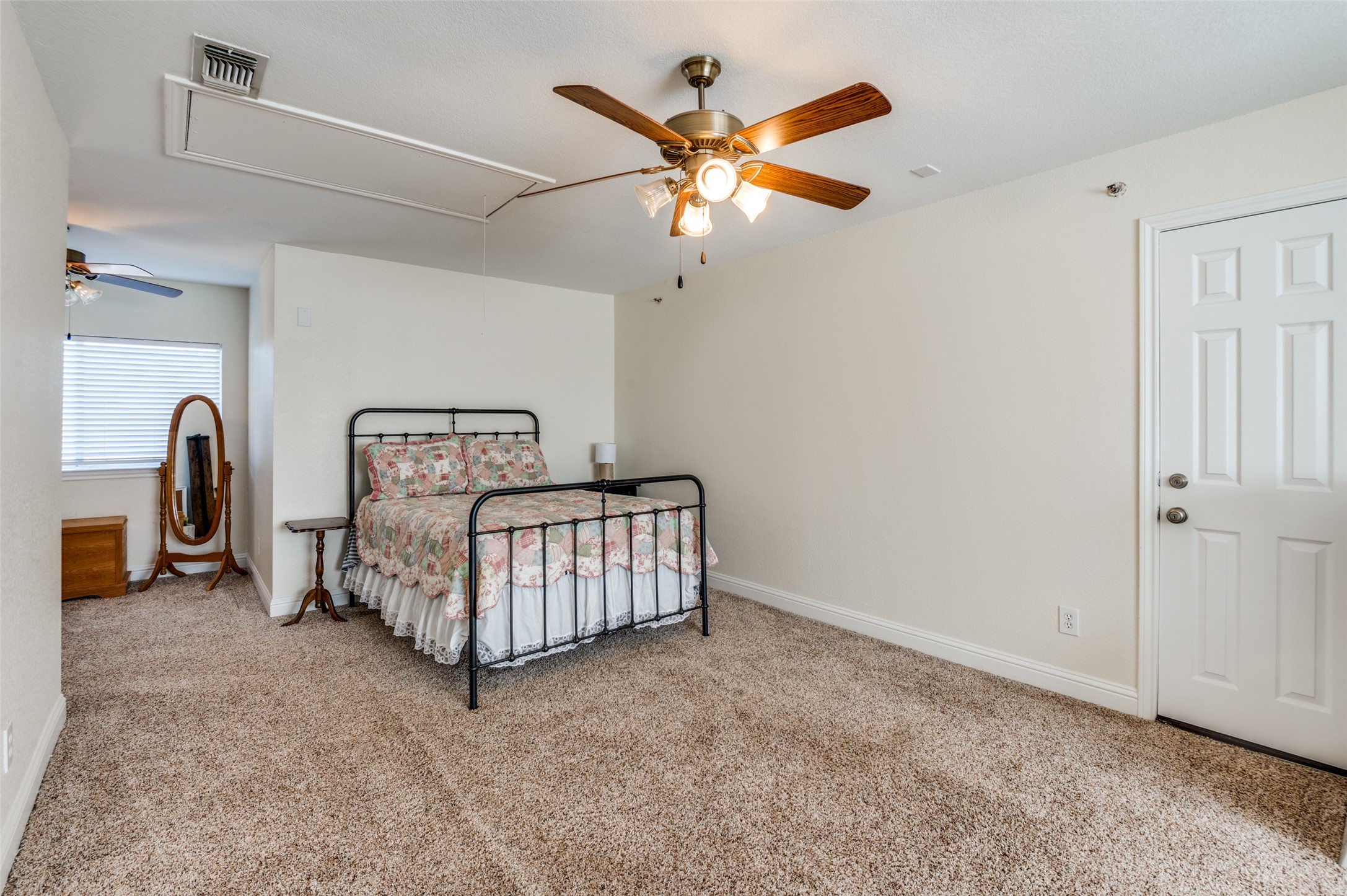 7700 Farm Village Road Scurry TX 75158