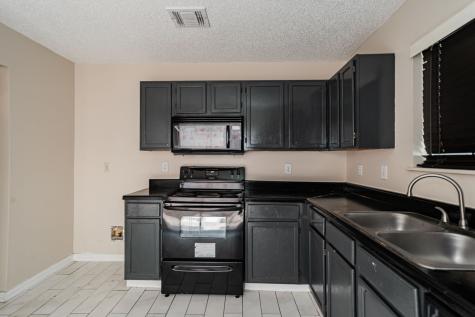 2671 Clayton Oaks Drive Dallas TX 75227
