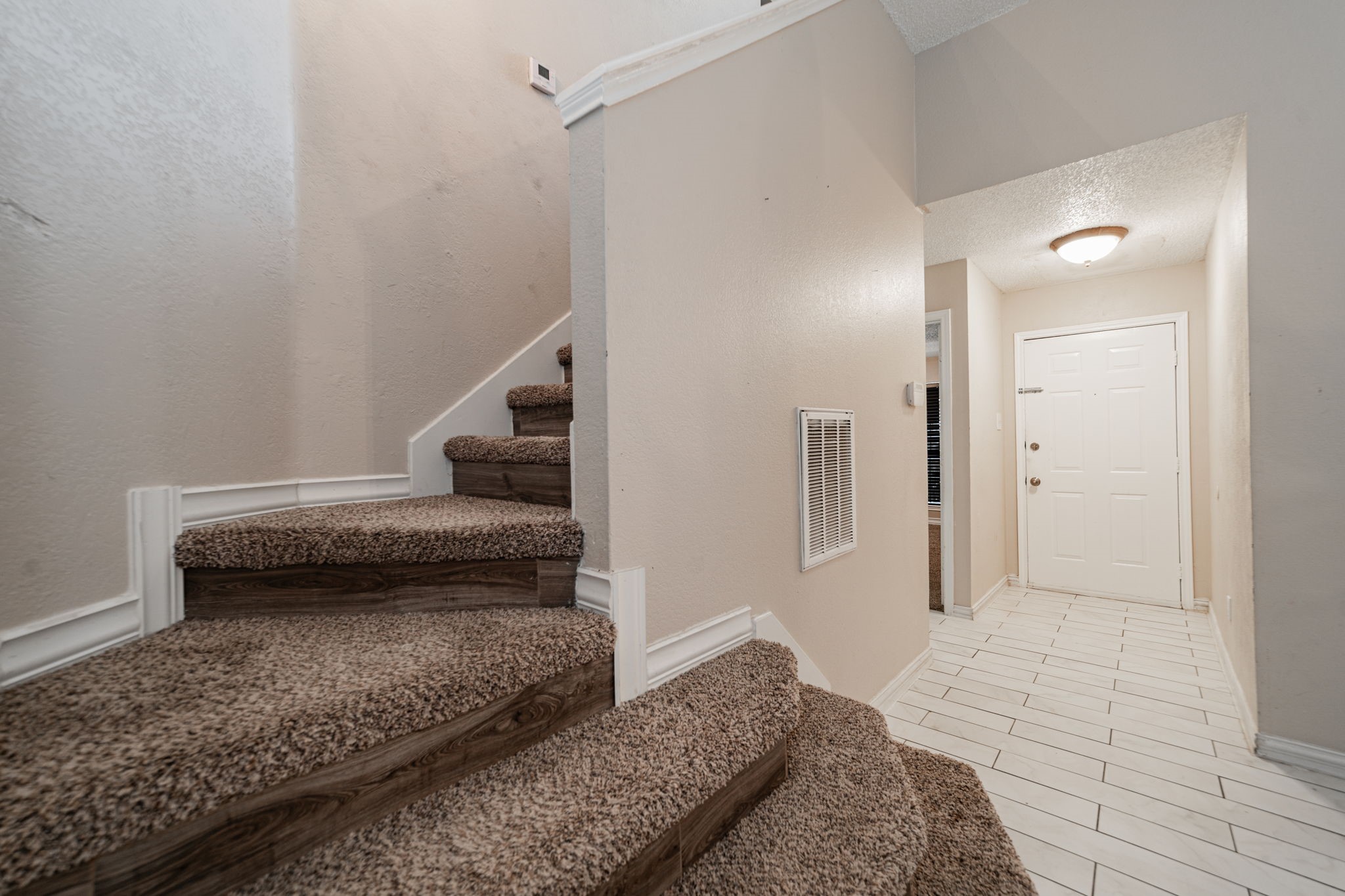 2671 Clayton Oaks Drive Dallas TX 75227