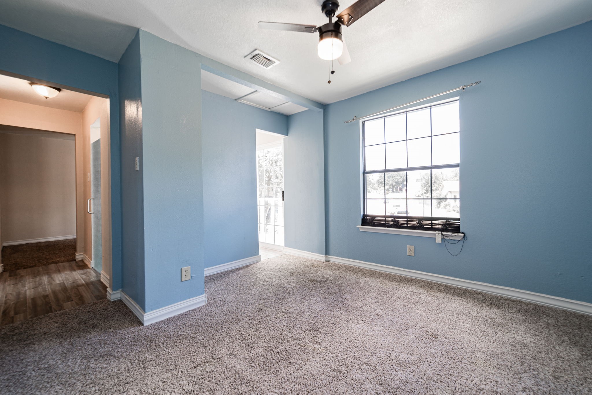 2671 Clayton Oaks Drive Dallas TX 75227