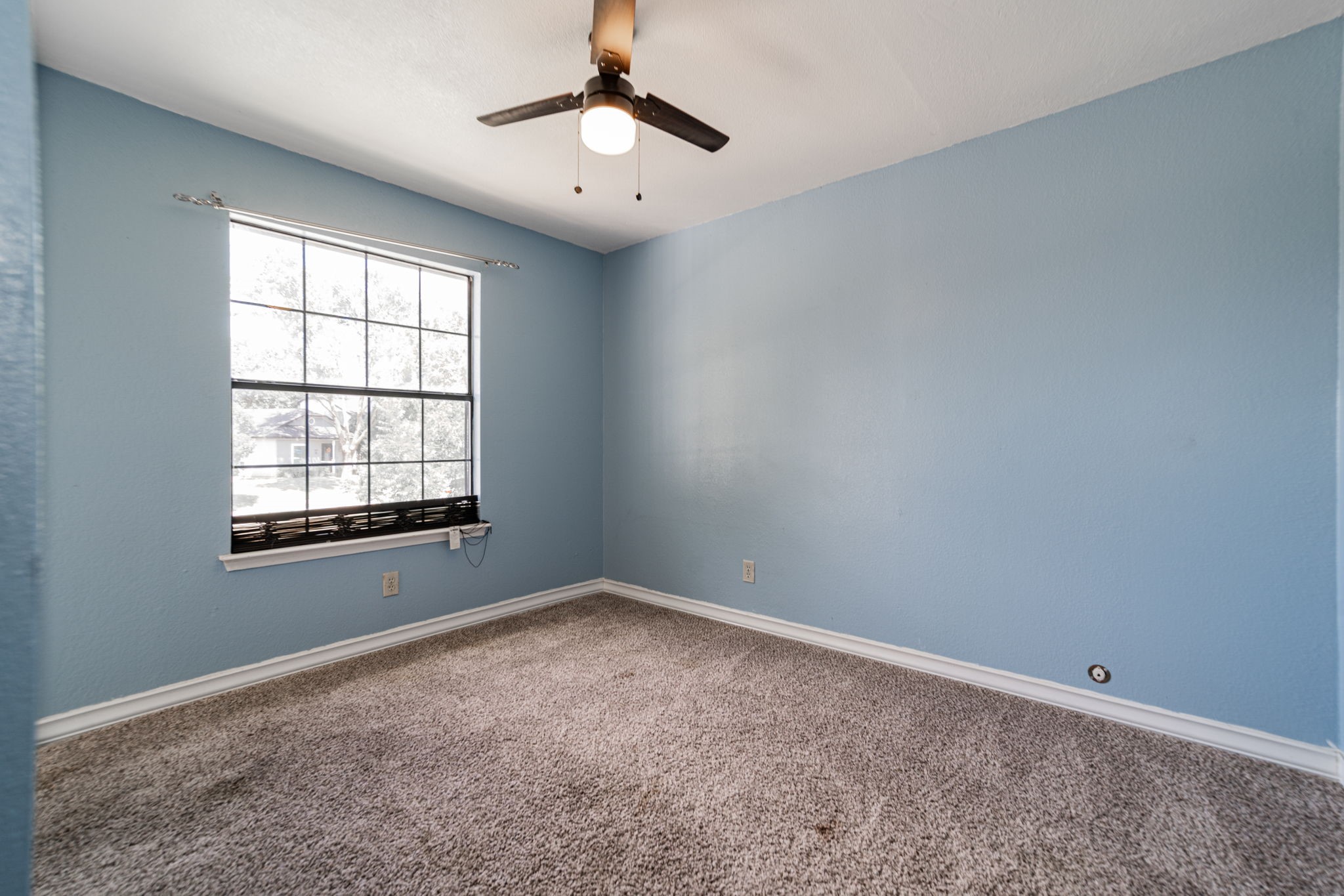 2671 Clayton Oaks Drive Dallas TX 75227