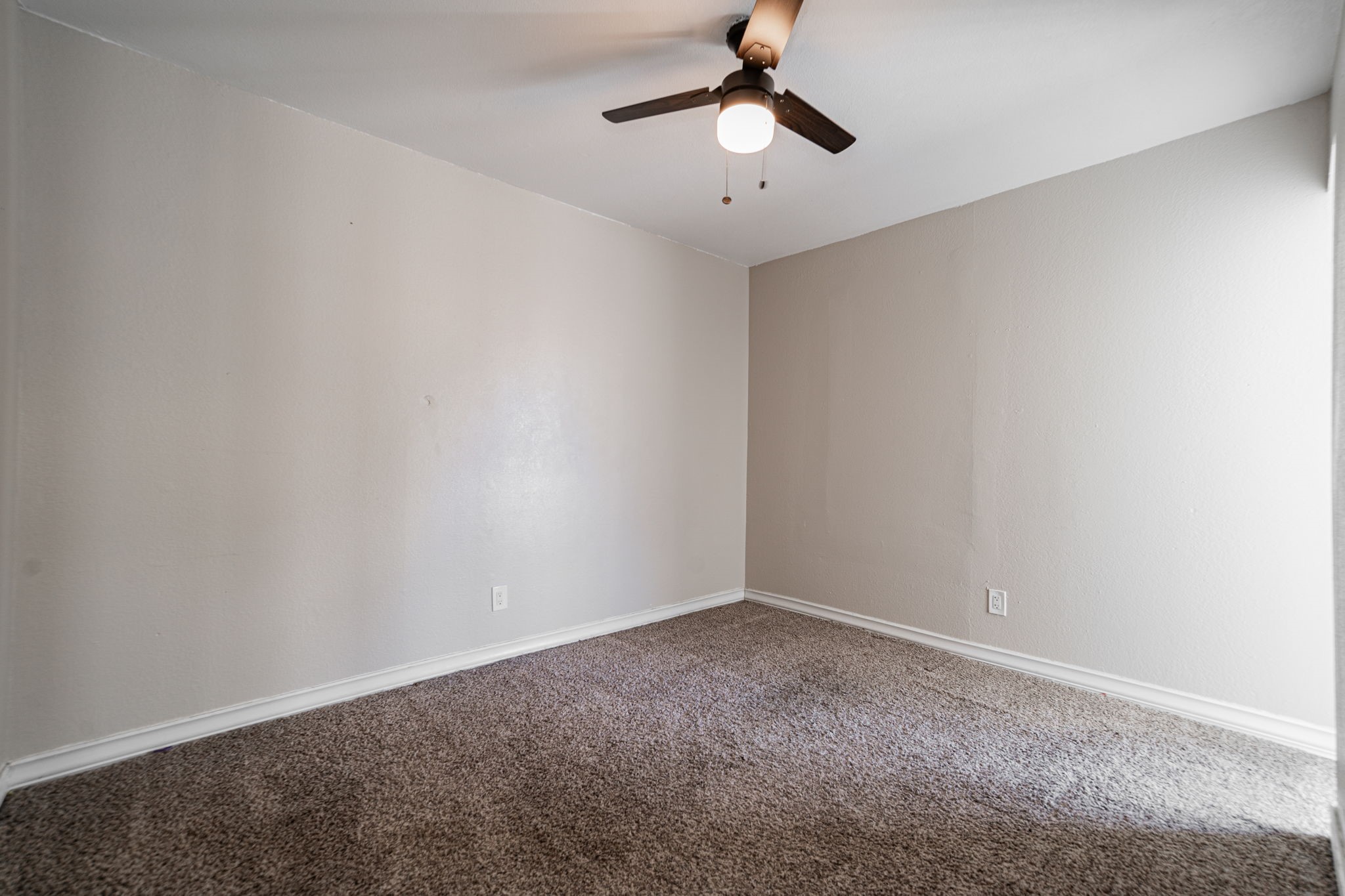 2671 Clayton Oaks Drive Dallas TX 75227