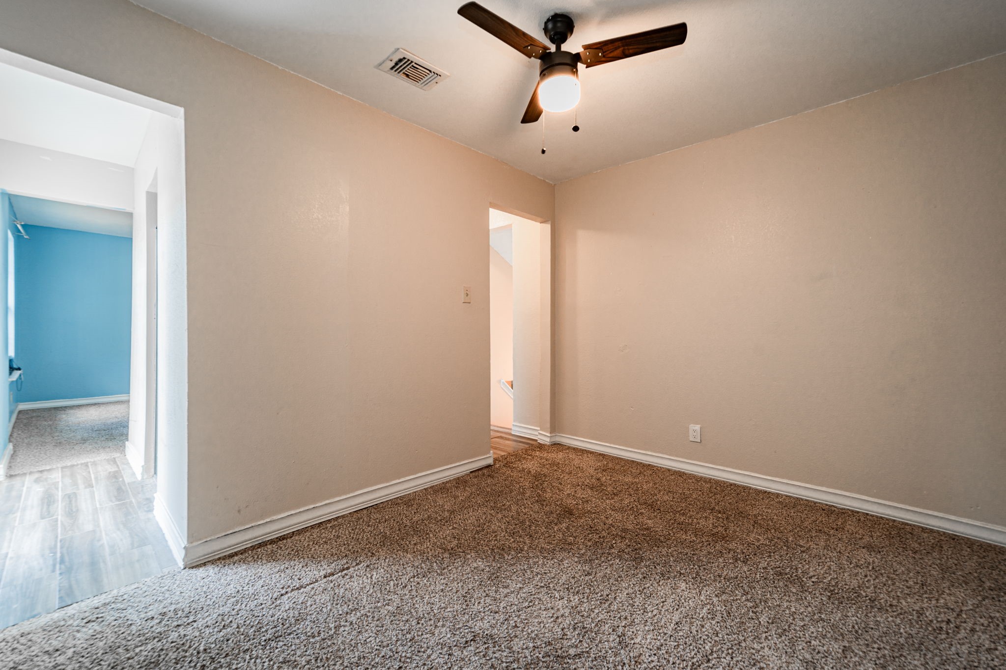 2671 Clayton Oaks Drive Dallas TX 75227