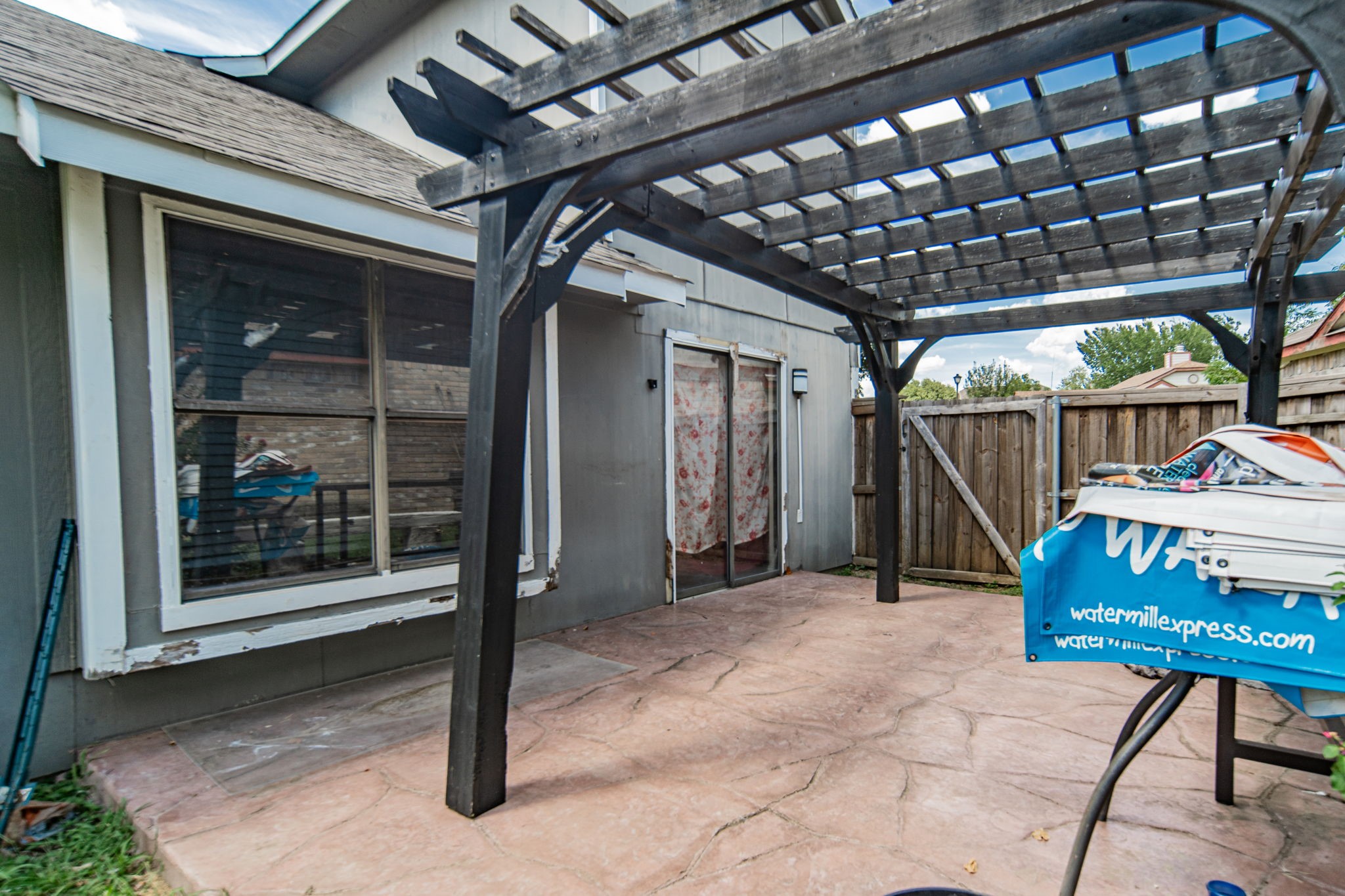 2671 Clayton Oaks Drive Dallas TX 75227