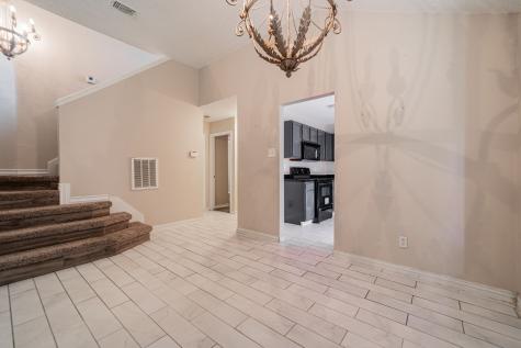 2671 Clayton Oaks Drive Dallas TX 75227