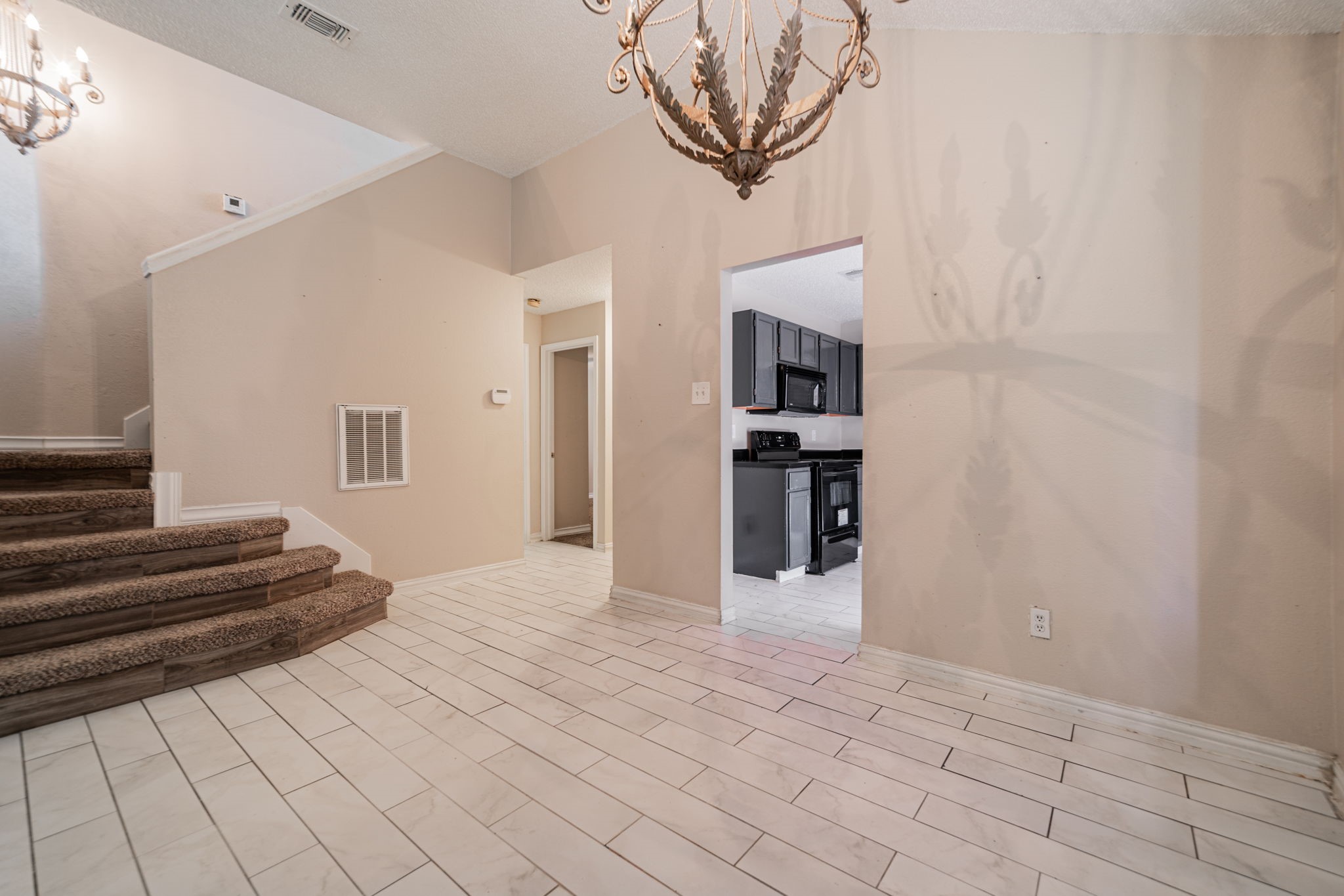 2671 Clayton Oaks Drive Dallas TX 75227