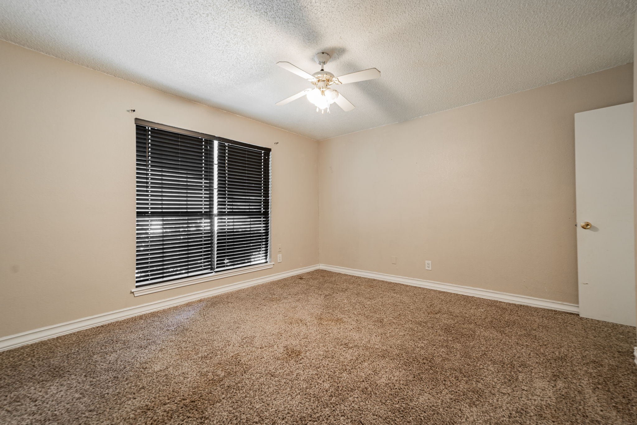 2671 Clayton Oaks Drive Dallas TX 75227