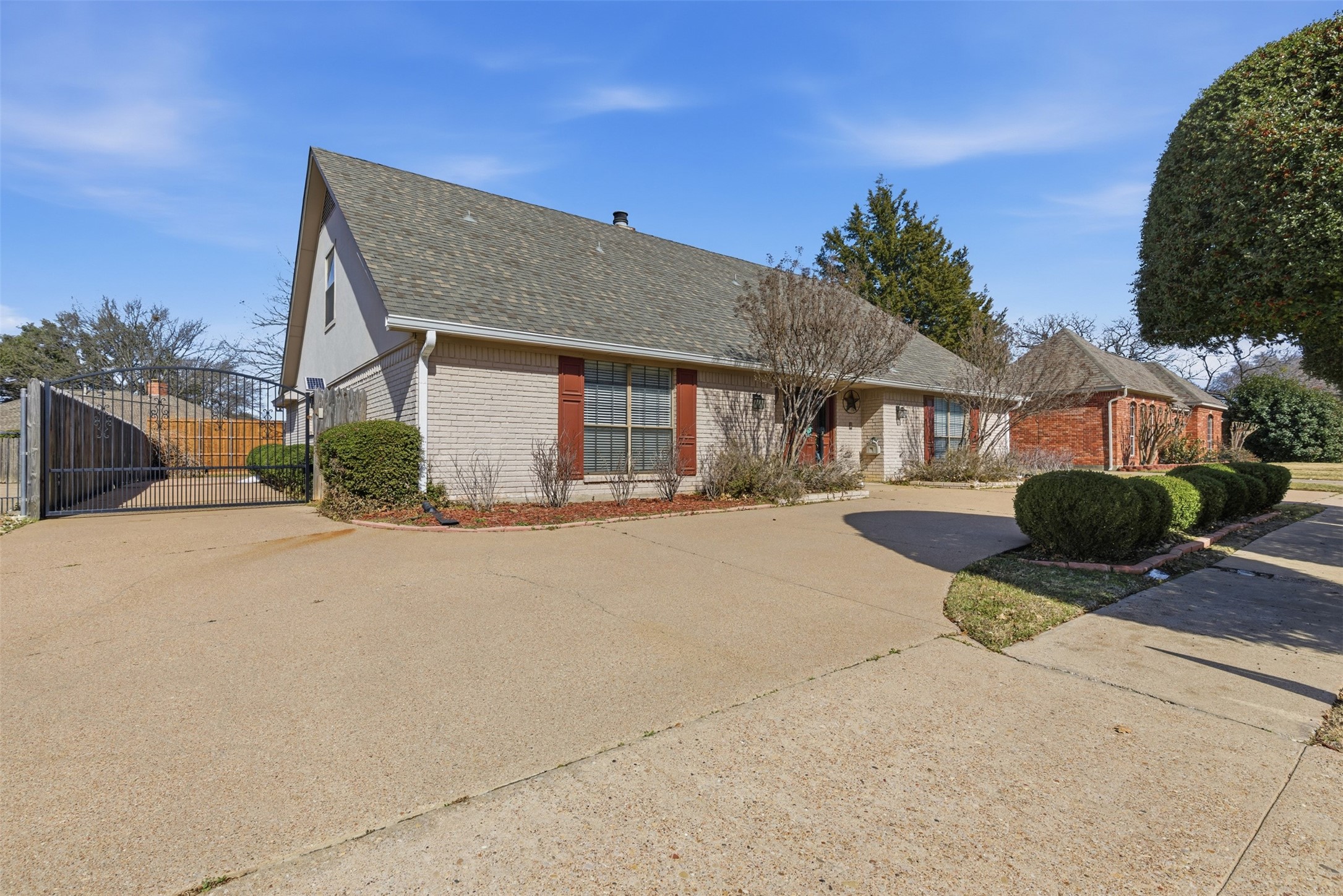 1905 Wimbledon Drive Arlington TX 76017