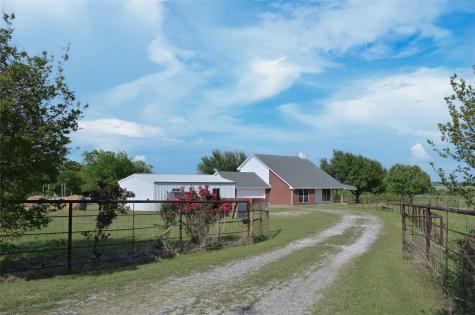 6645 County Road 206 Grandview TX 76050