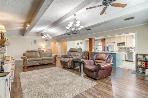 6548 Circleview Drive North Richland Hills TX 76180