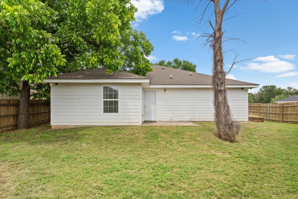 605 Powers Street Lacy Lakeview TX 76705