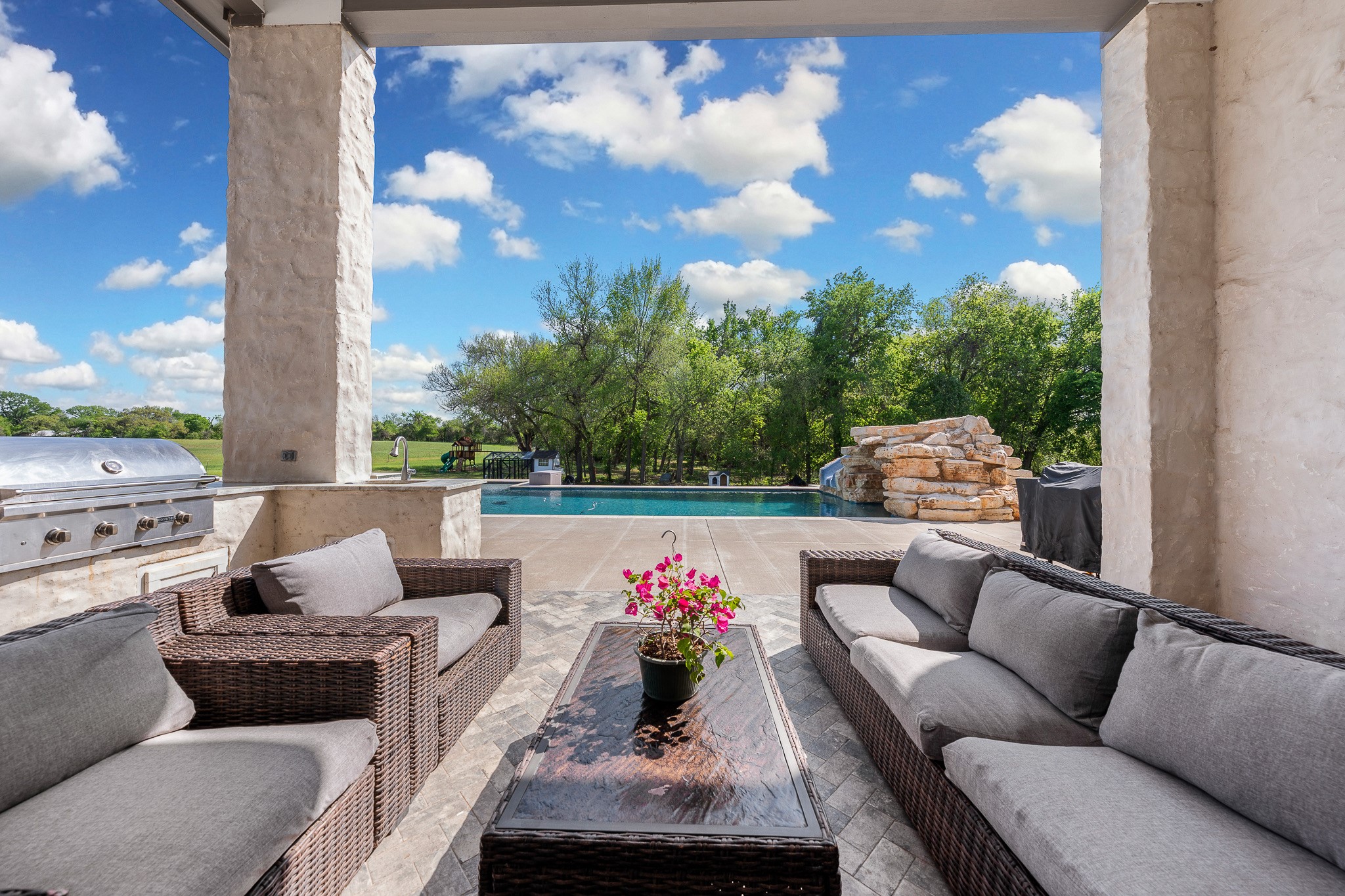 1351 River Road Waco TX 76705