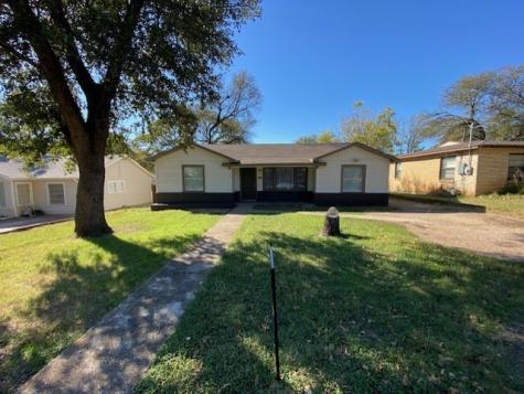 200 S Roberts Cut Off Road Fort Worth TX 76114