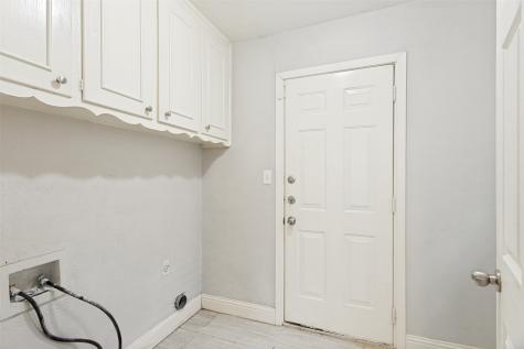 1904 Old Kirk Road Bedford TX 76022