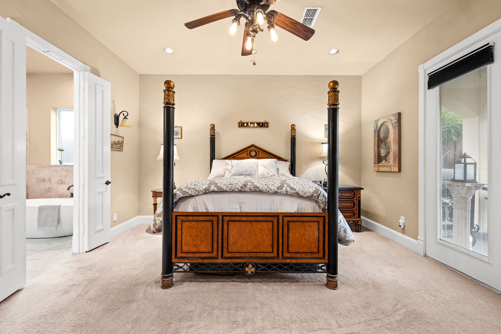 6139 Belmont Avenue Dallas TX 75214