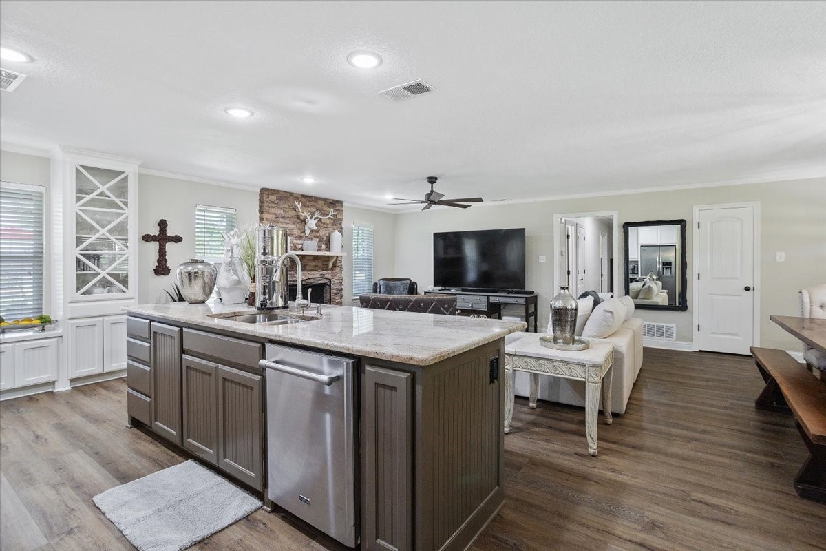 175 Glenwood Drive Denison TX 75020