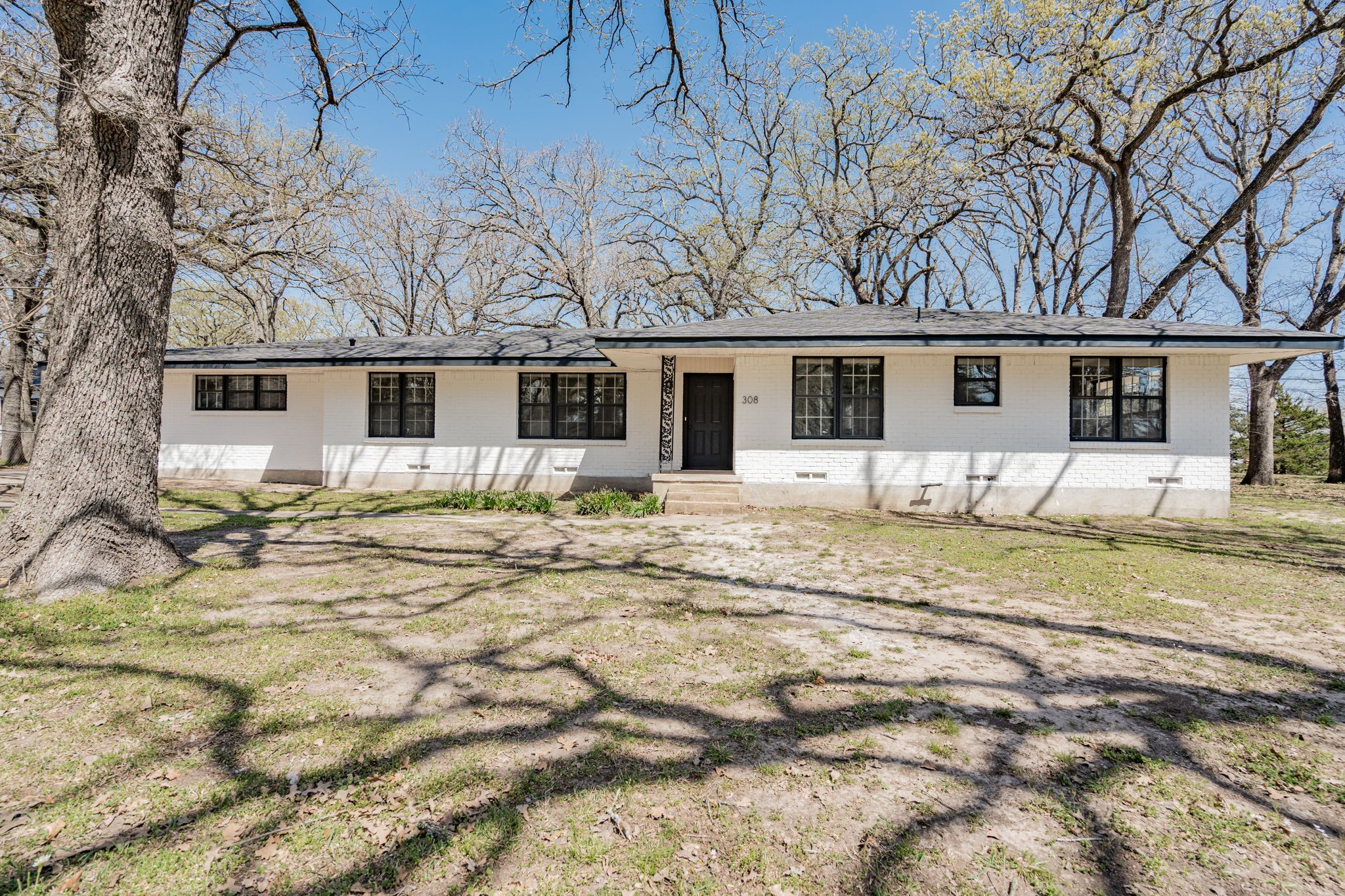 308 Furlong Drive Greenville TX 75402