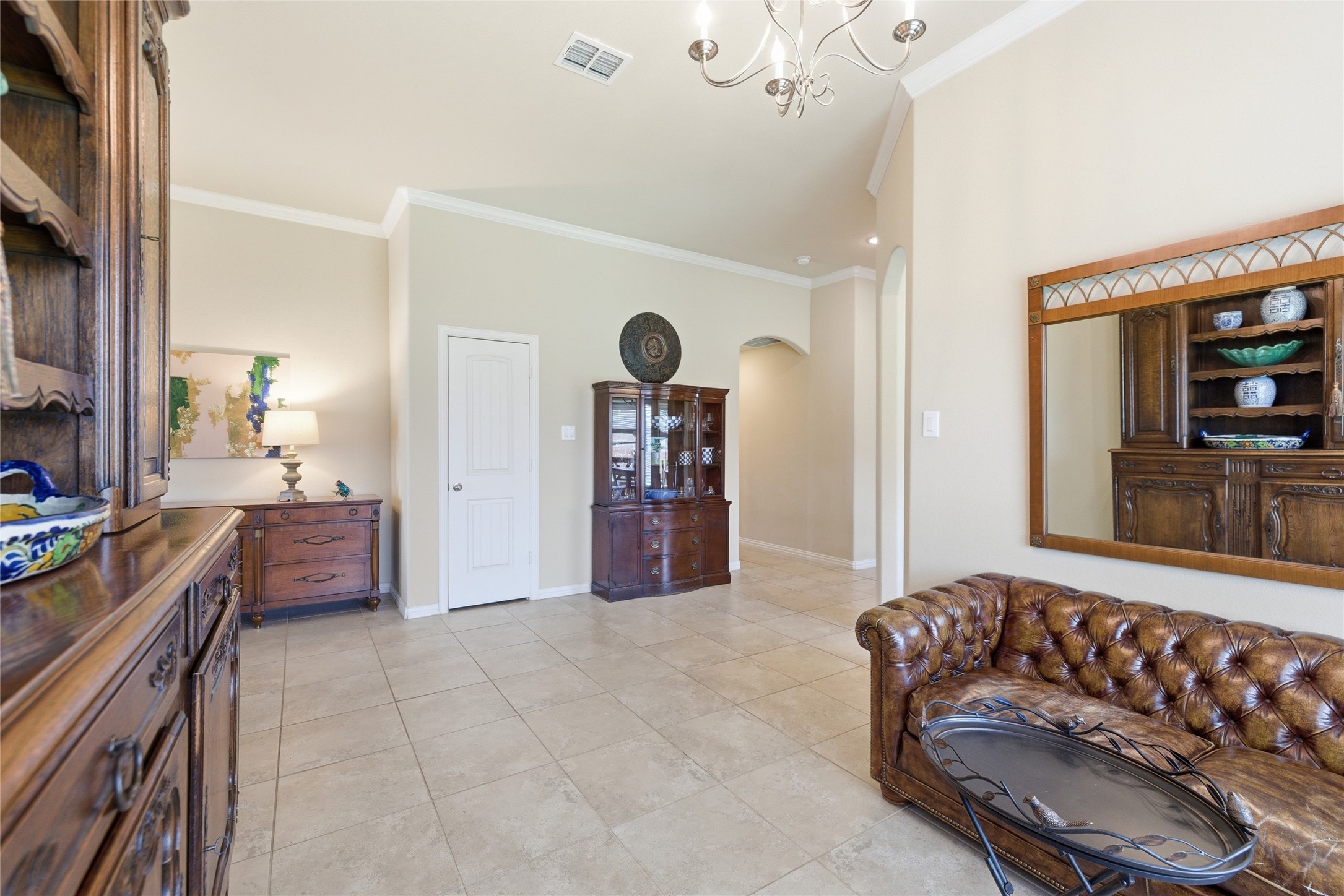 800 Silverthorne Drive Burleson TX 76028