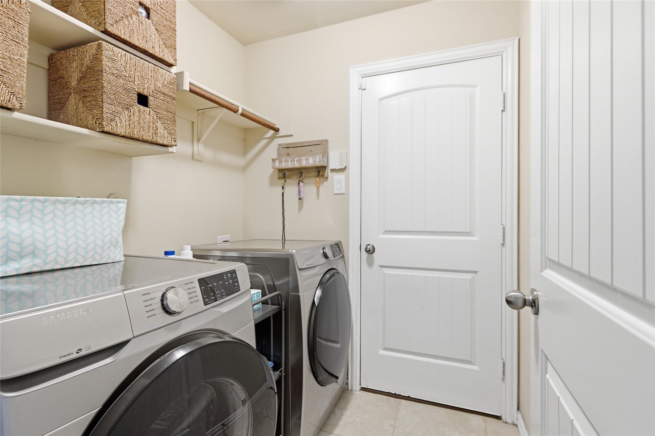 800 Silverthorne Drive Burleson TX 76028