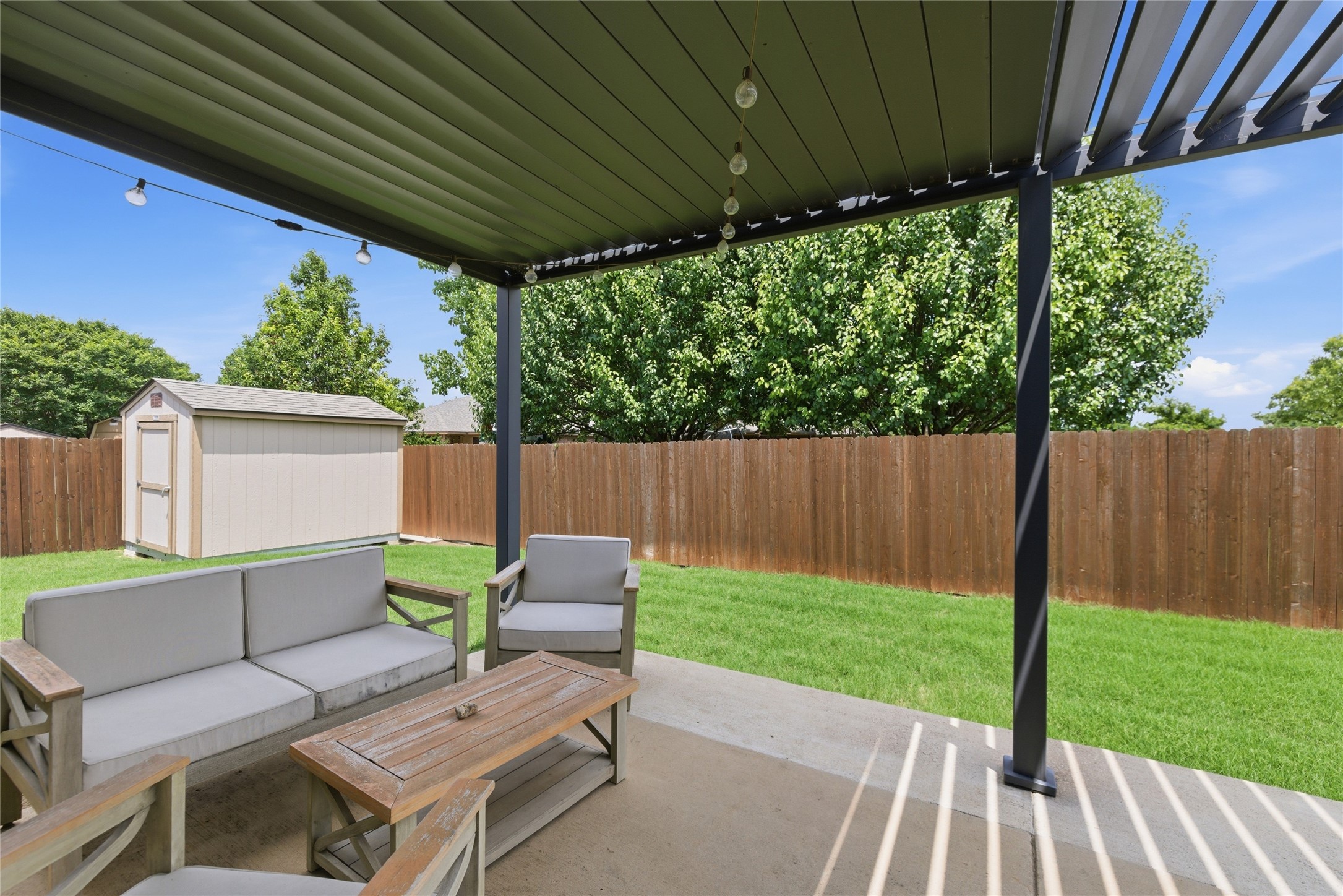 800 Silverthorne Drive Burleson TX 76028