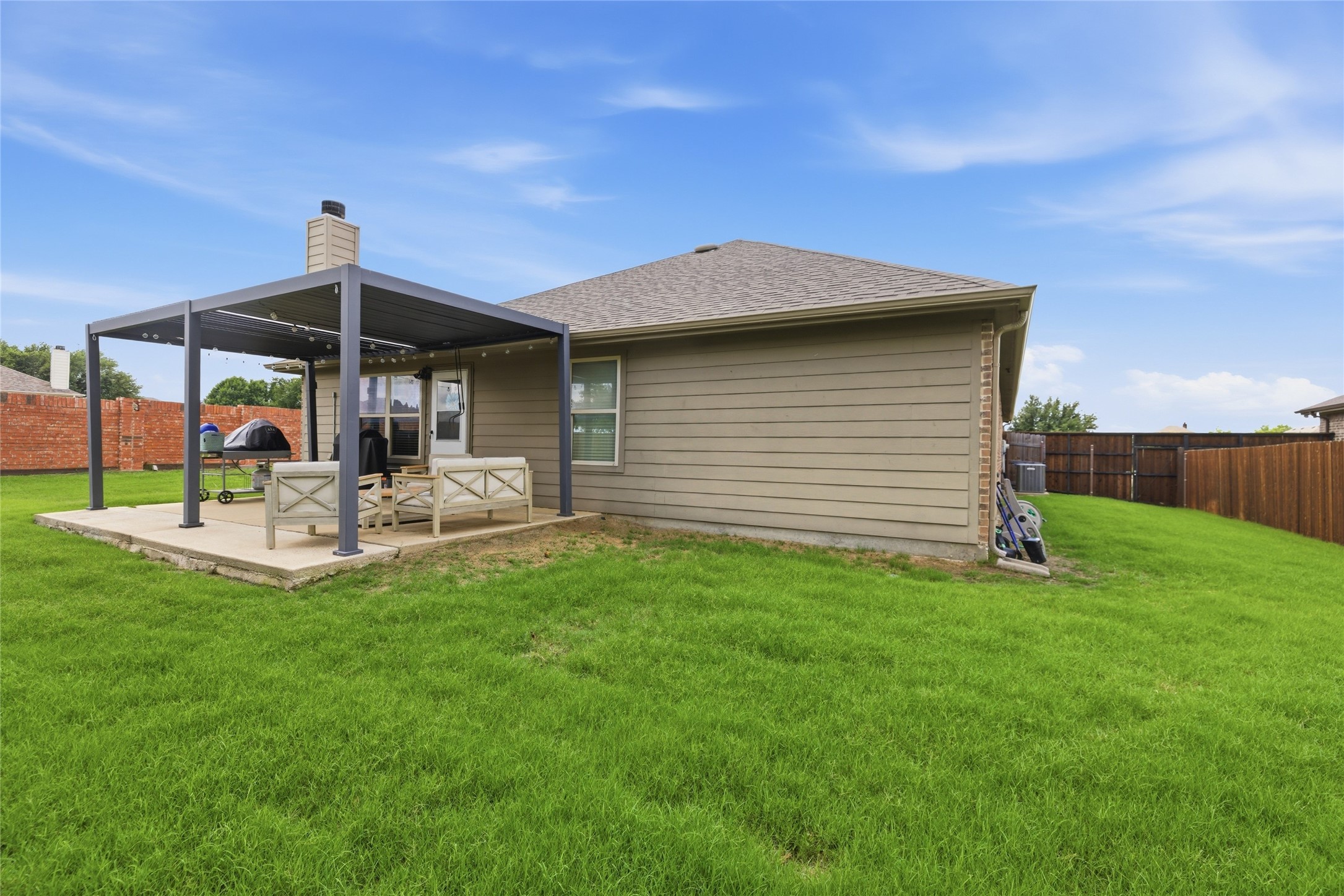 800 Silverthorne Drive Burleson TX 76028