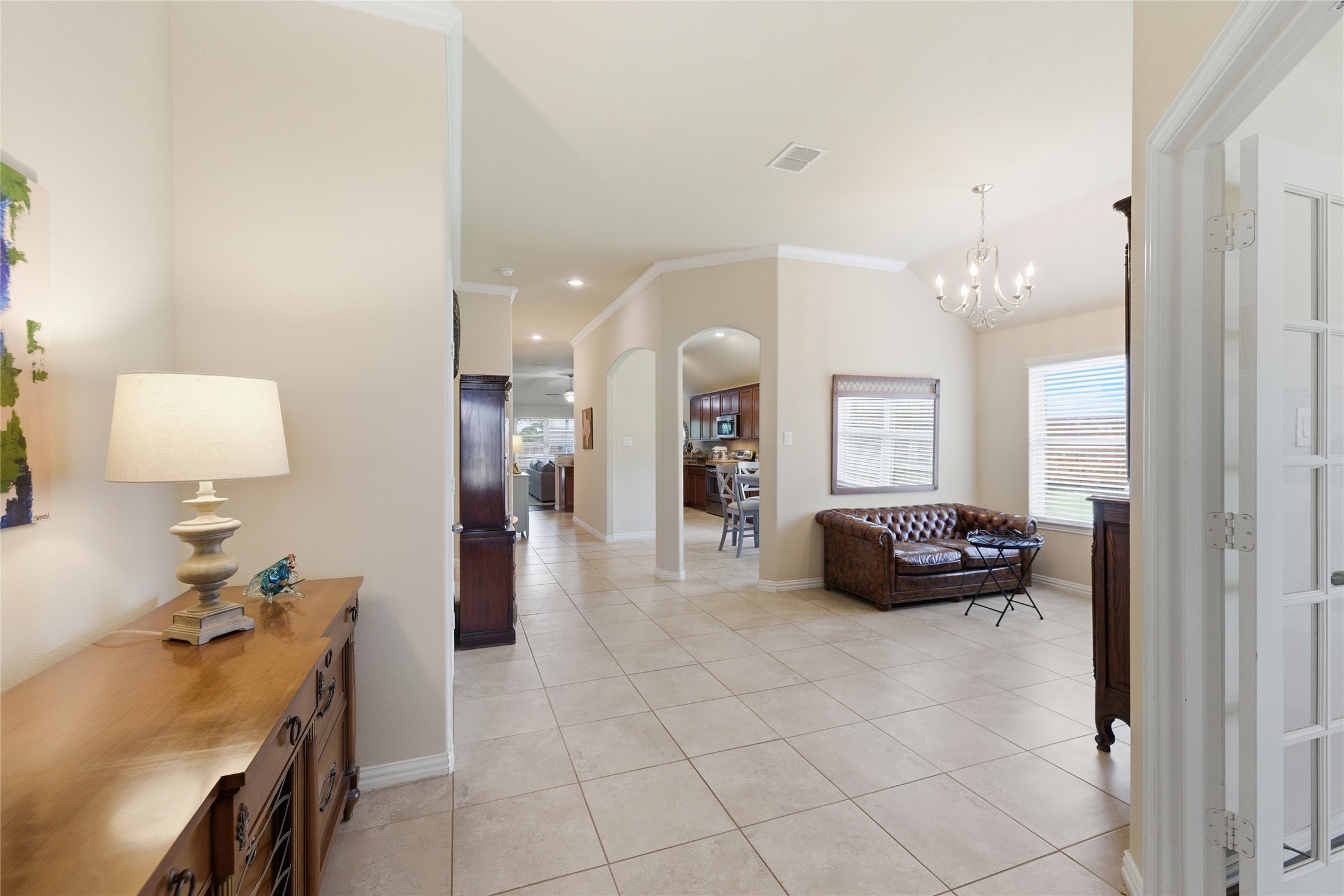 800 Silverthorne Drive Burleson TX 76028