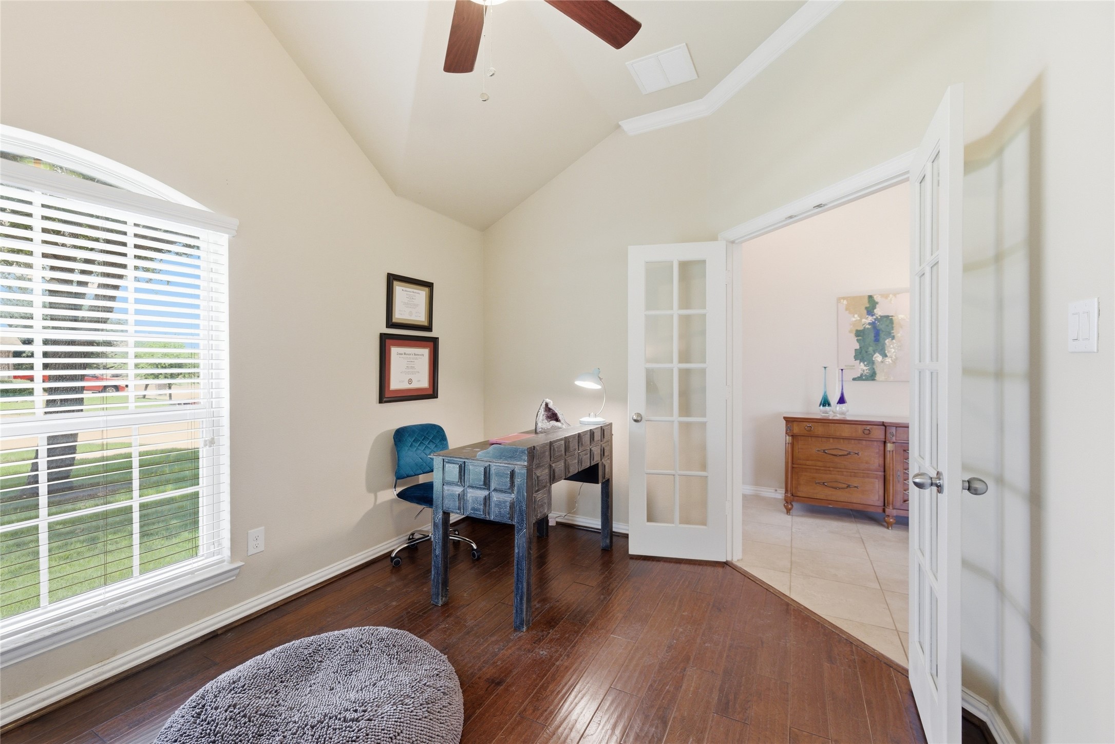 800 Silverthorne Drive Burleson TX 76028