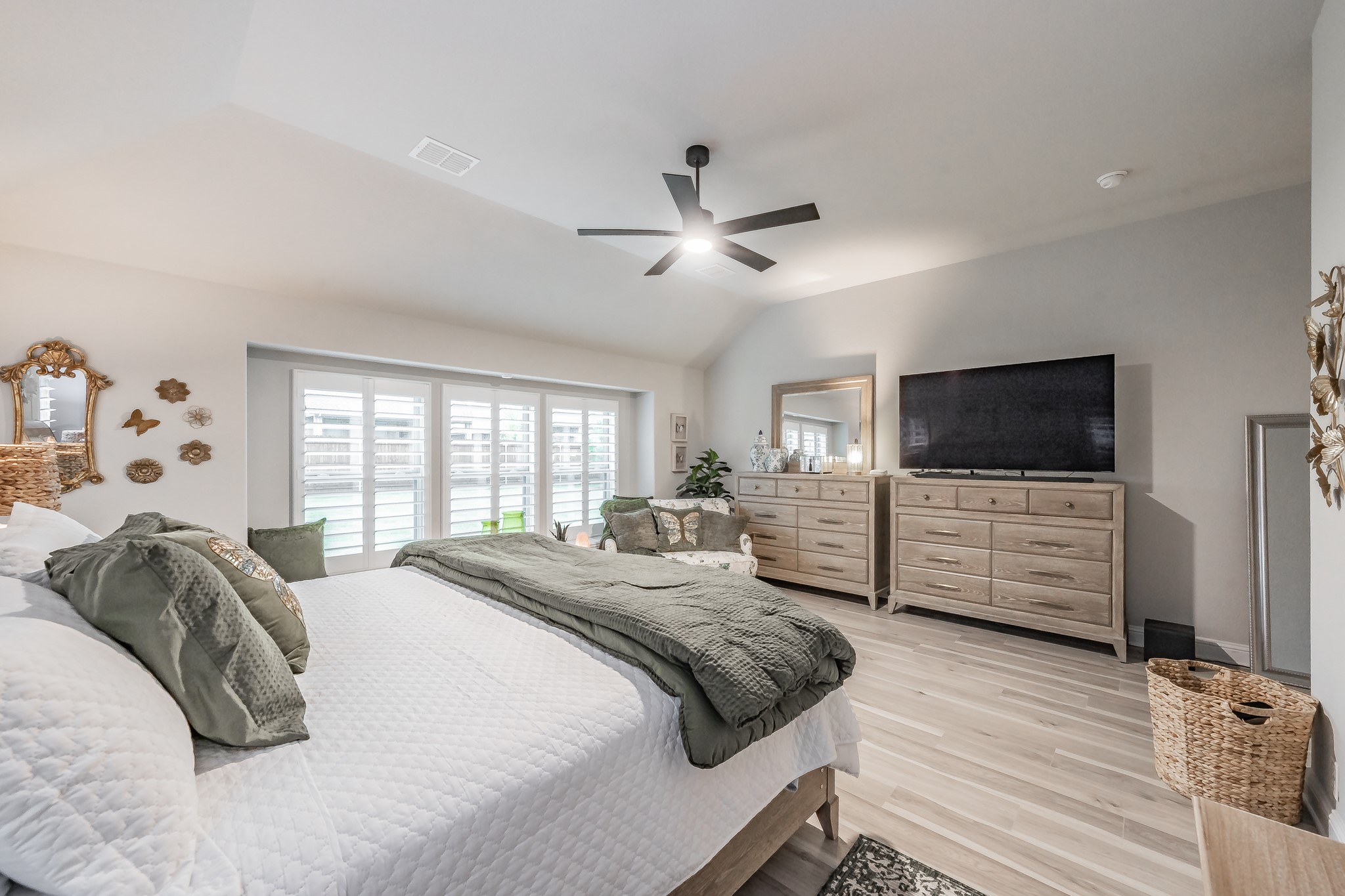1076 Fleetwood Drive Justin TX 76247