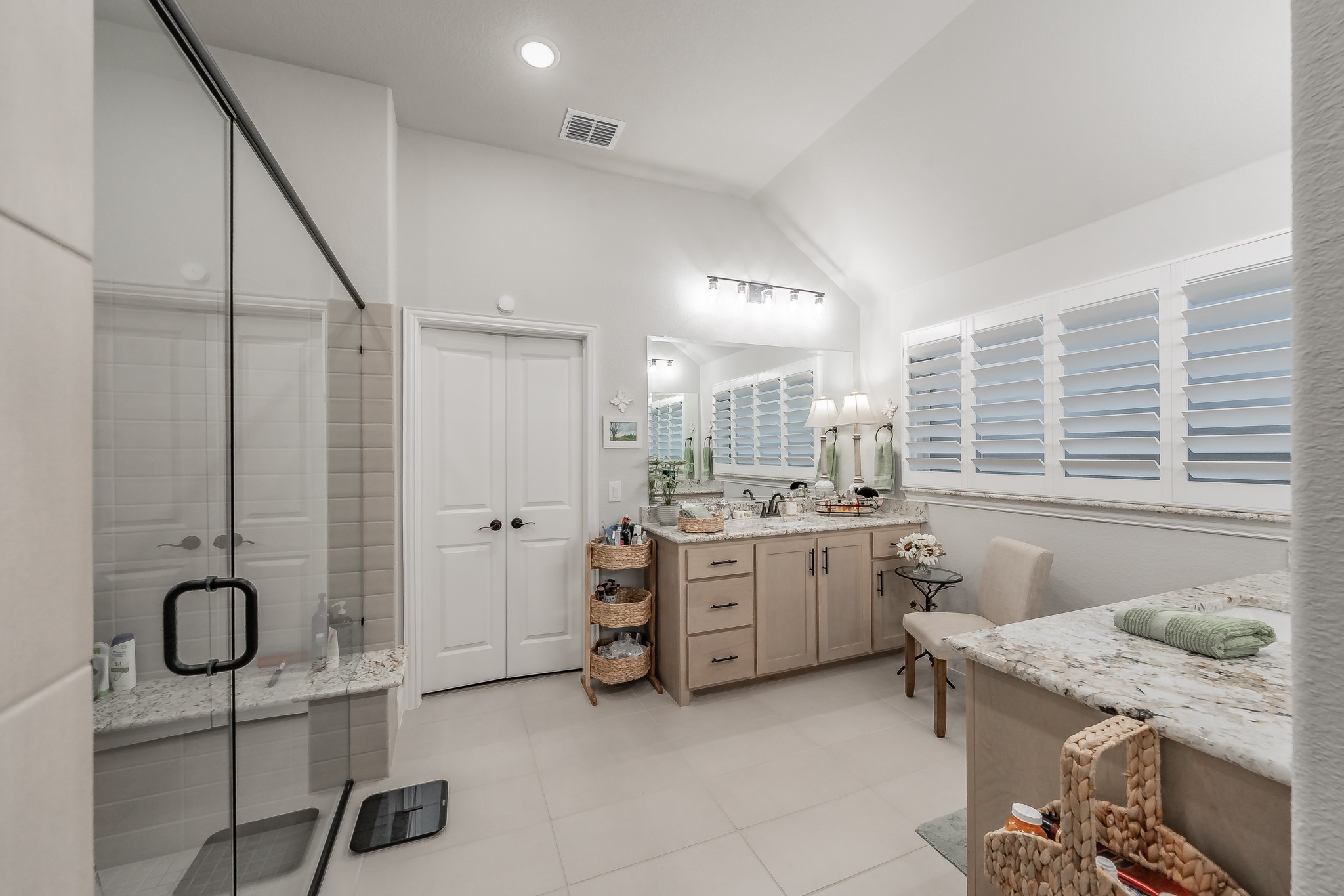 1076 Fleetwood Drive Justin TX 76247