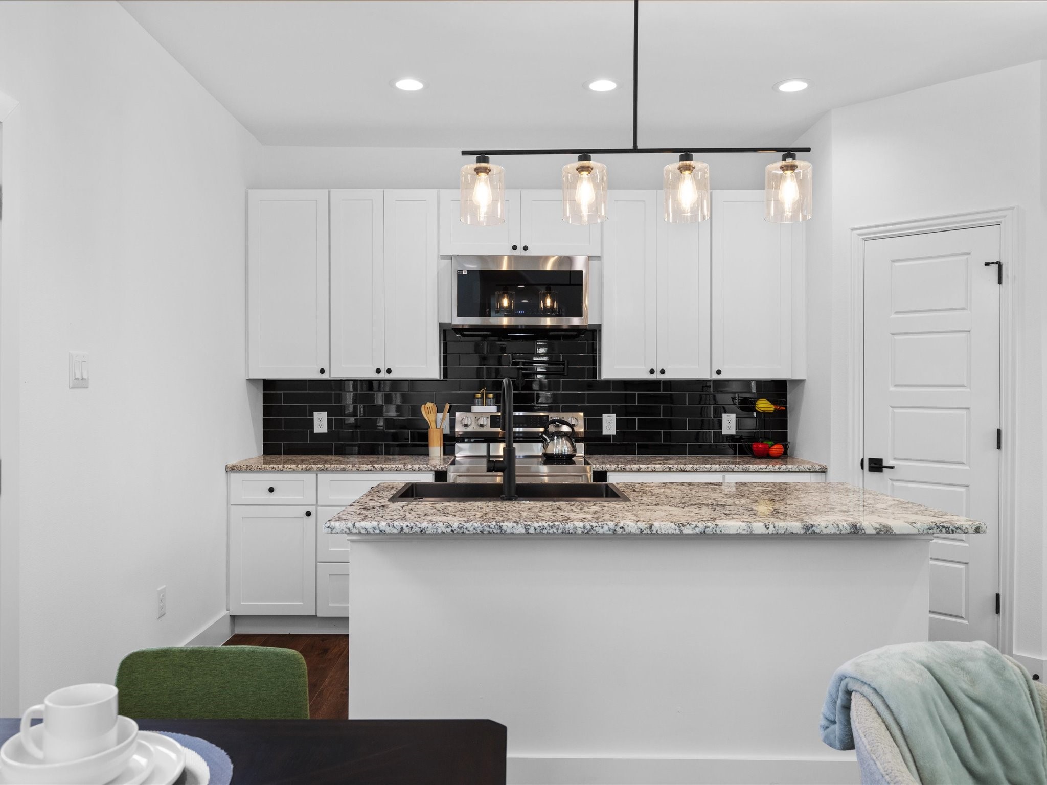 1104 E Annie Street Fort Worth TX 76104