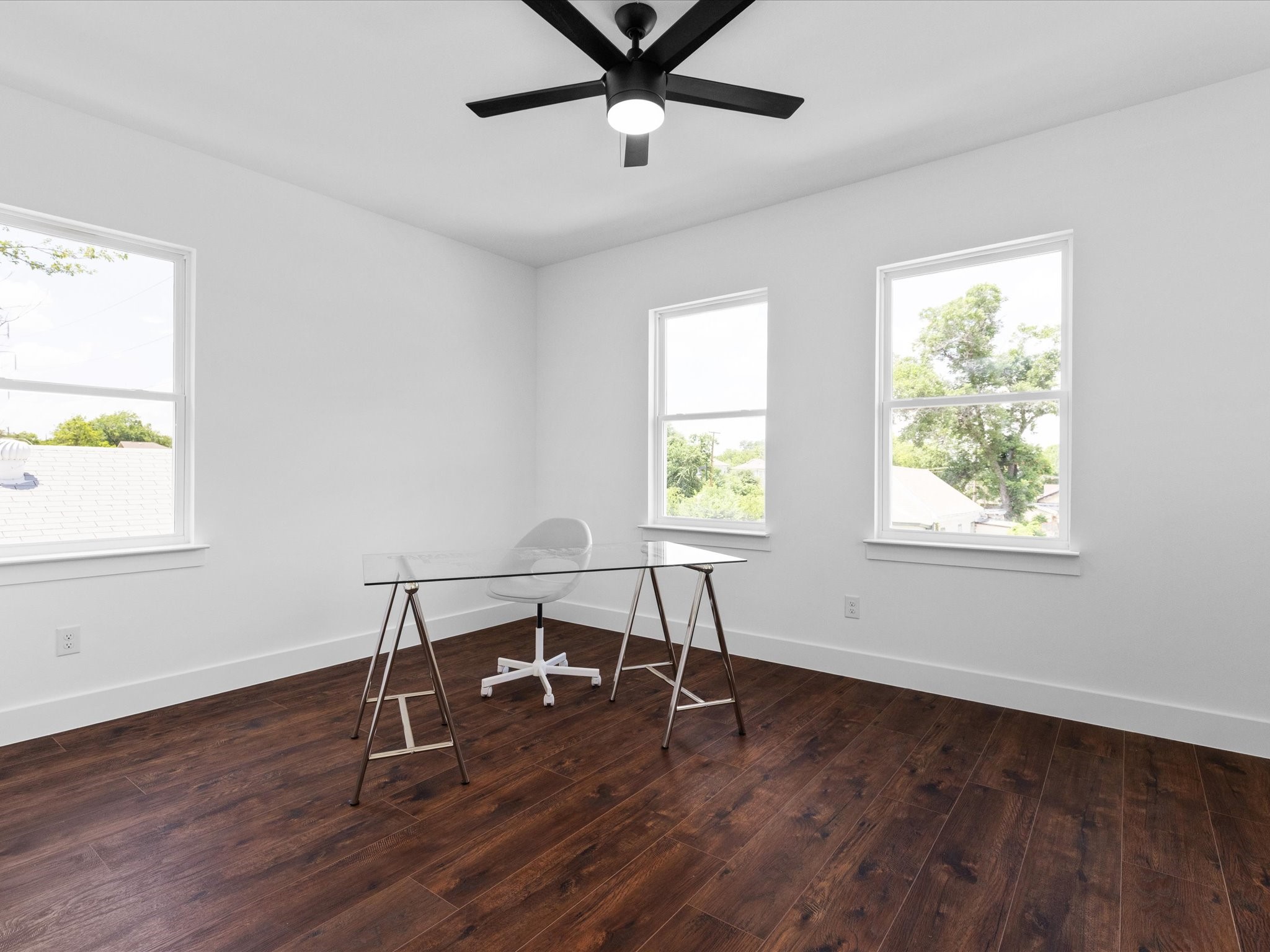 1104 E Annie Street Fort Worth TX 76104