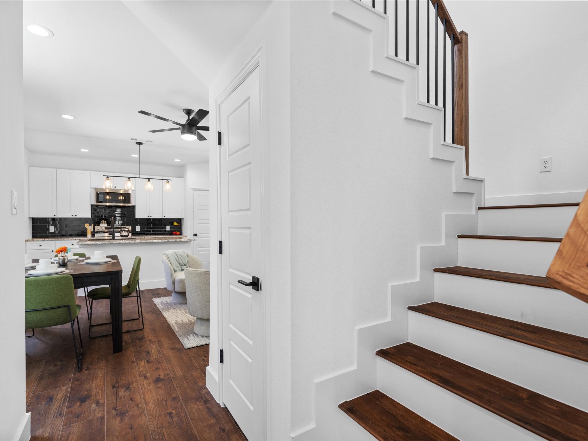 1104 E Annie Street Fort Worth TX 76104