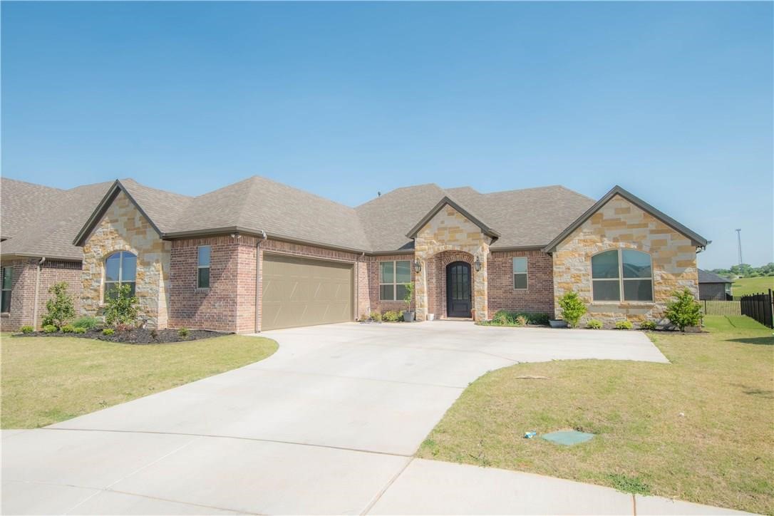 1402 Carnoustie Court Granbury TX 76048