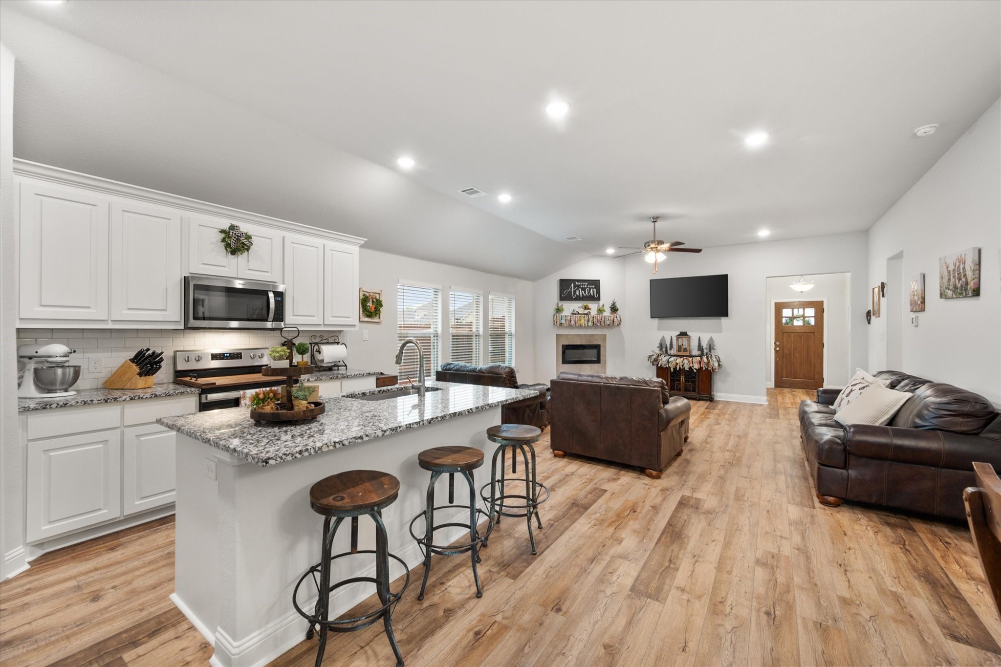 103 Randal Row Corsicana TX 75110