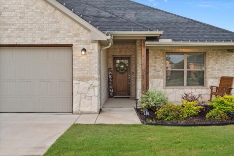 103 Randal Row Corsicana TX 75110