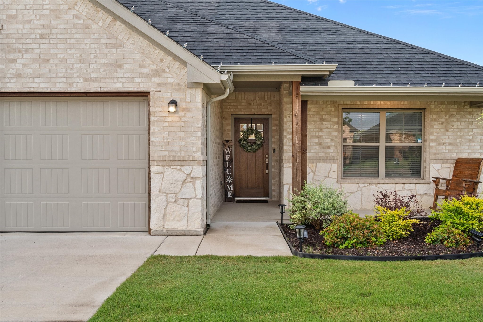 103 Randal Row Corsicana TX 75110