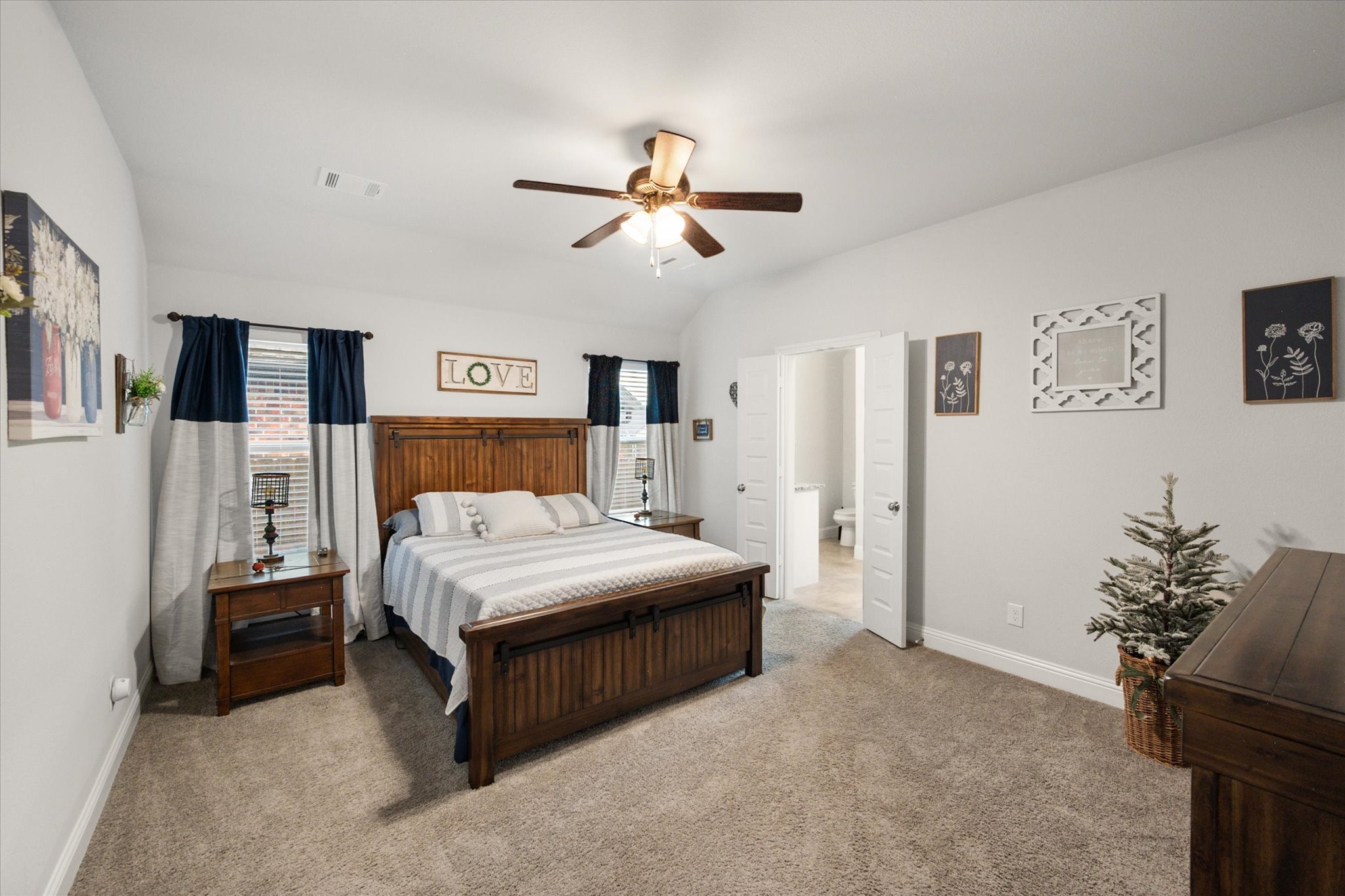 103 Randal Row Corsicana TX 75110