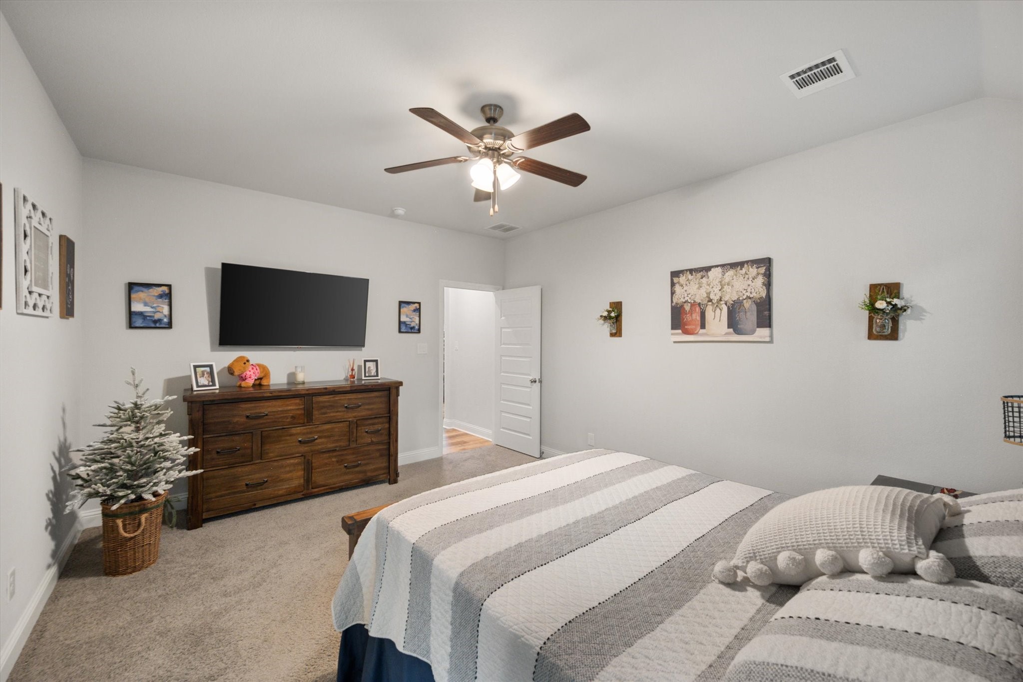 103 Randal Row Corsicana TX 75110