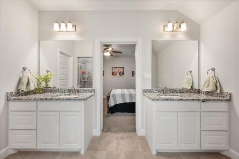 103 Randal Row Corsicana TX 75110