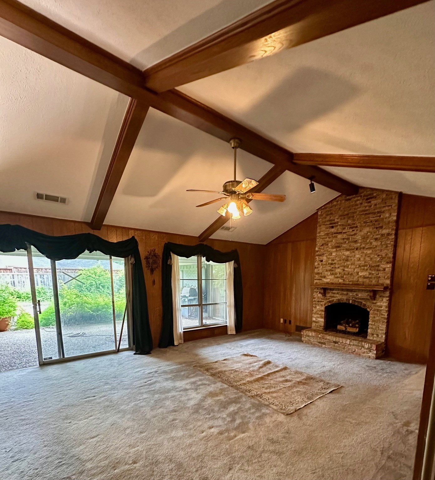 3443 Whirlaway Road Dallas TX 75229