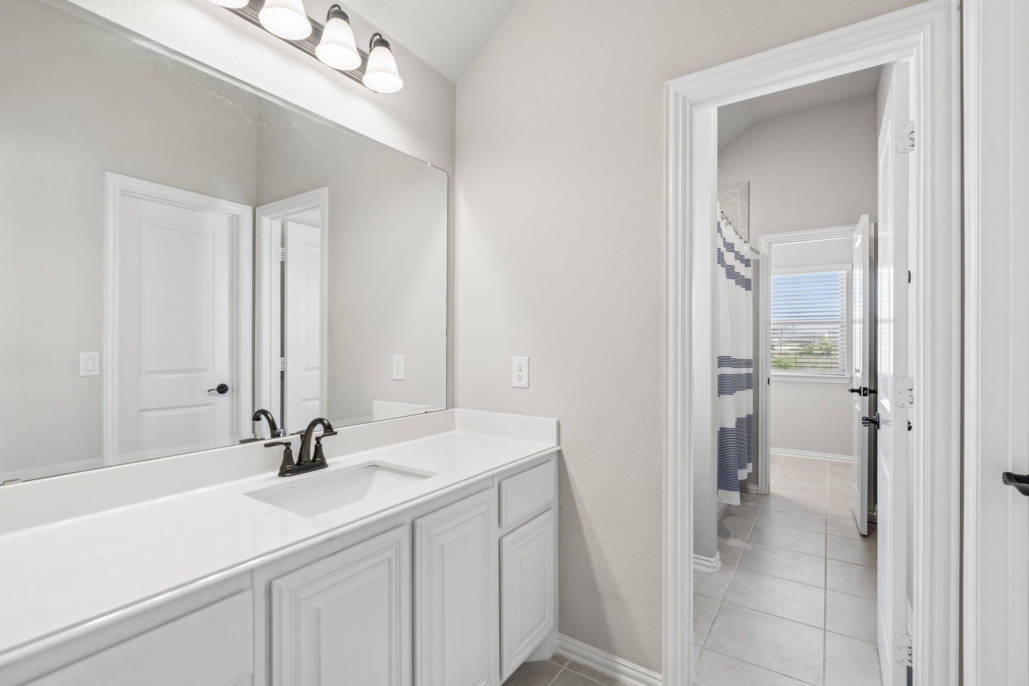 8720 Landergin Mesa Drive Fort Worth TX 76131