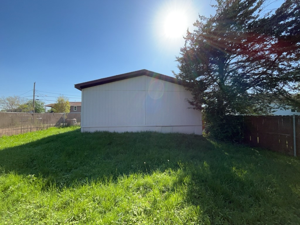 2511 Kavasar Drive Dallas TX 75241