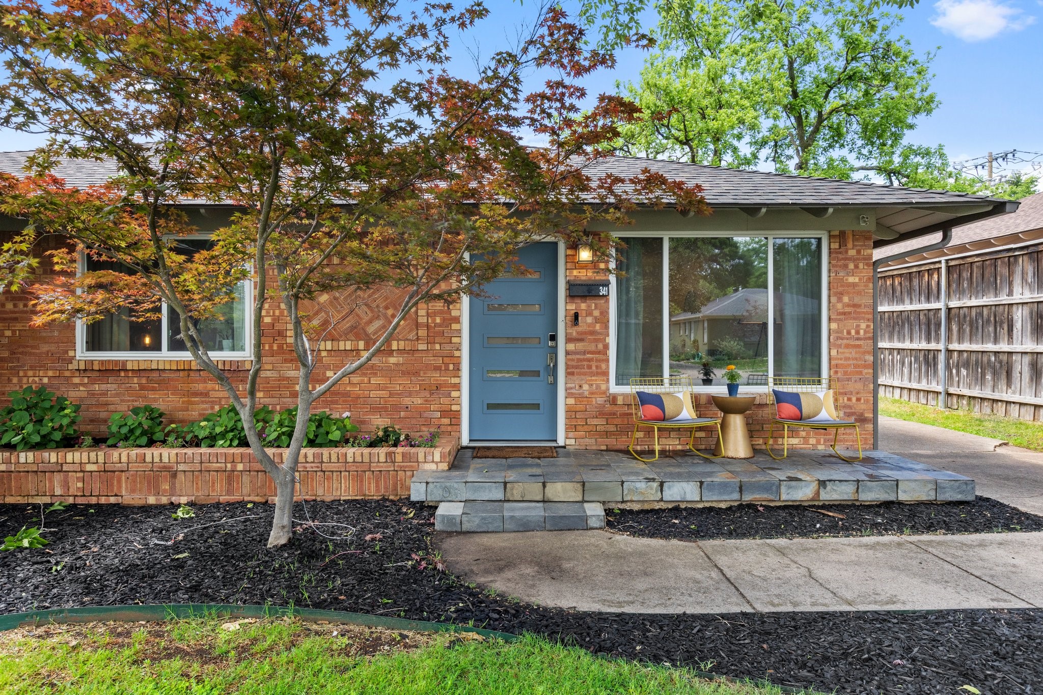 341 Classen Drive Dallas TX 75218