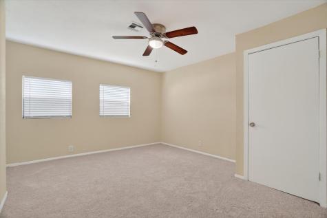 1102 Poindexter Avenue Cleburne TX 76033
