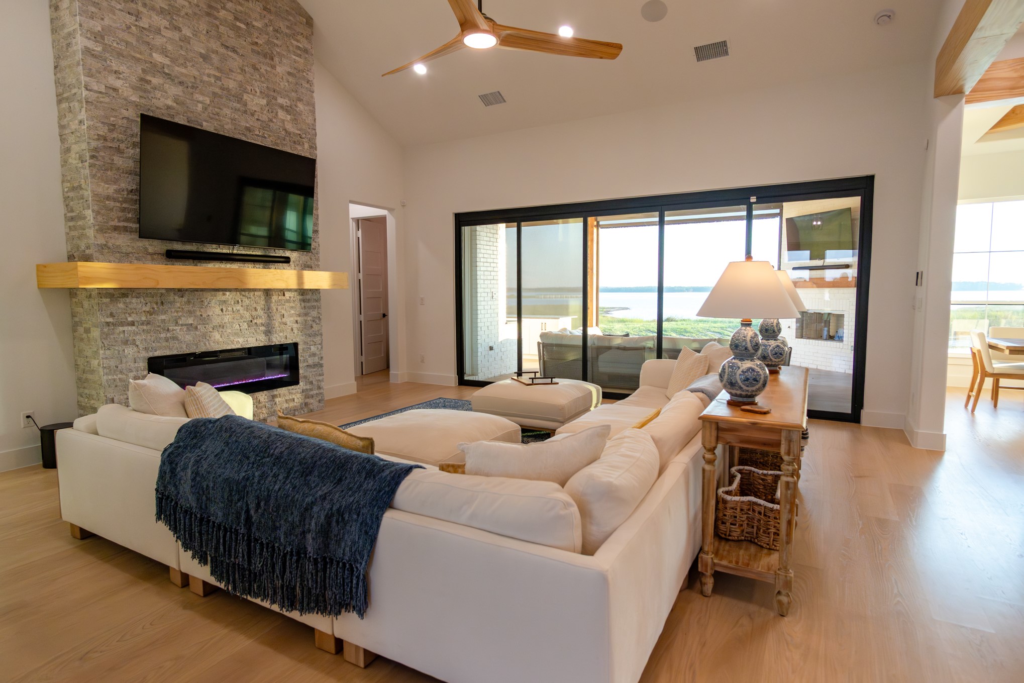 415 Sailview Court Honey Grove TX 75446