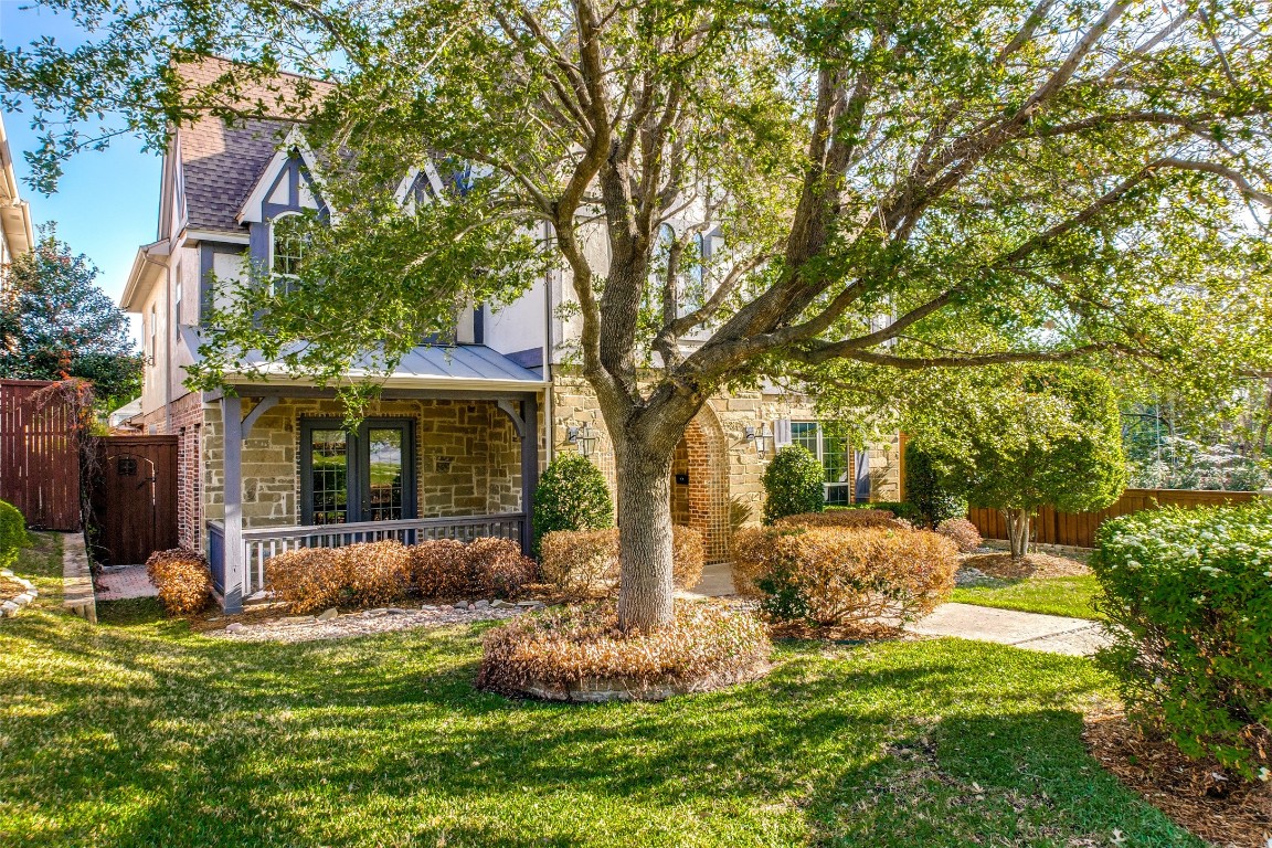 6371 Vickery Boulevard Dallas TX 75214