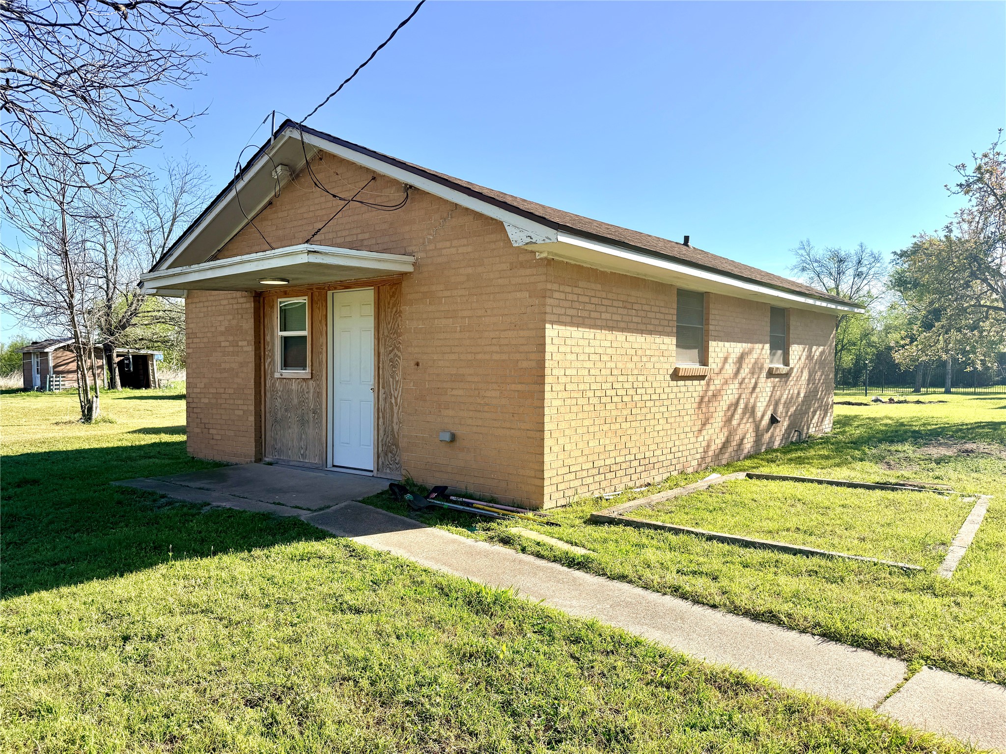 429 Agnes Avenue Marlin TX 76661
